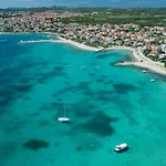 Vitis - Centre - Free Parking Vodice