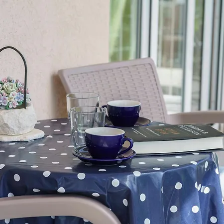 Apartment Vitis - Centre - Free Parking *