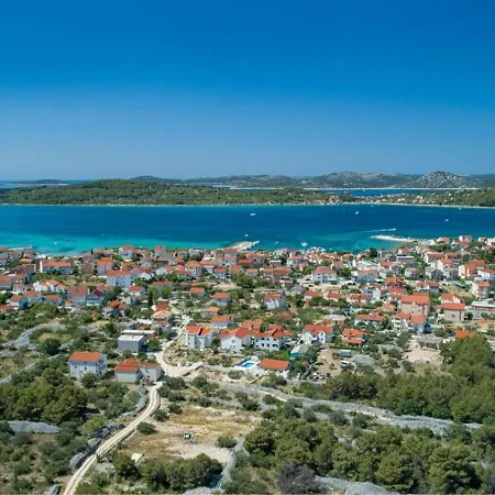 Vitis - Centre - Free Parking Apartment *