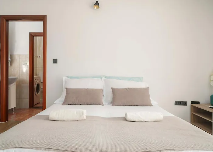 Vitis - Centre - Free Parking