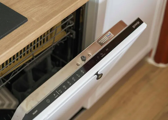 Vitis - Centre - Free Parking Vodice