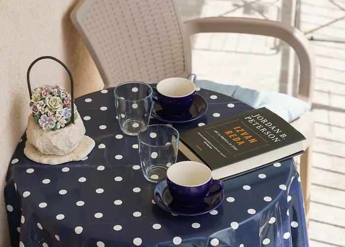 Vitis - Centre - Free Parking