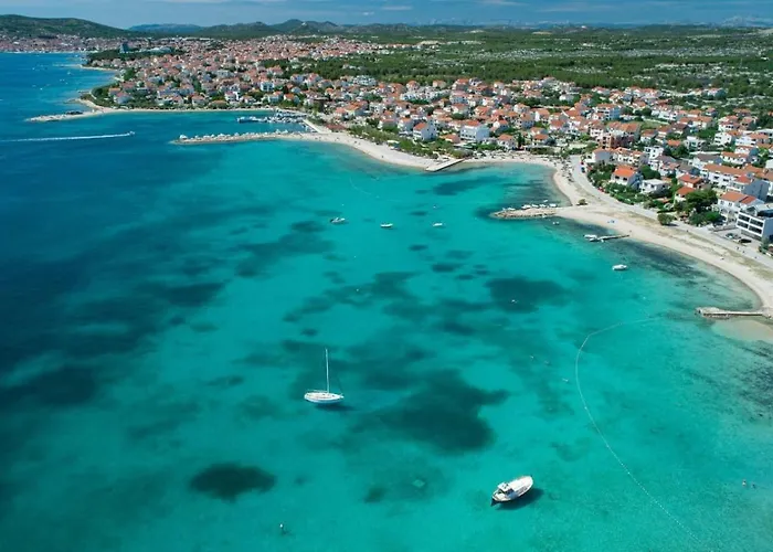 Vitis - Centre - Free Parking Vodice